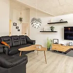 10 Person In Idestrup-by Traum Prázdninový dům