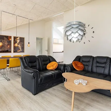 10 Person In Idestrup-by Traum Feriehus