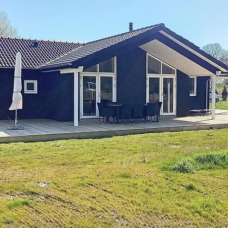 10 Person In Idestrup-by Traum * Bøtø By